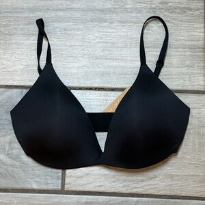 SKIMS Wireless Forum Push-up Bra